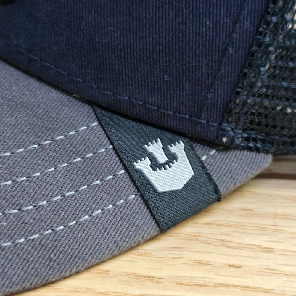 Goorin Bros The Farm Widowmaker Hard Buffalo Trucker Hat Navy Gray Snapback - Picture 3 of 9